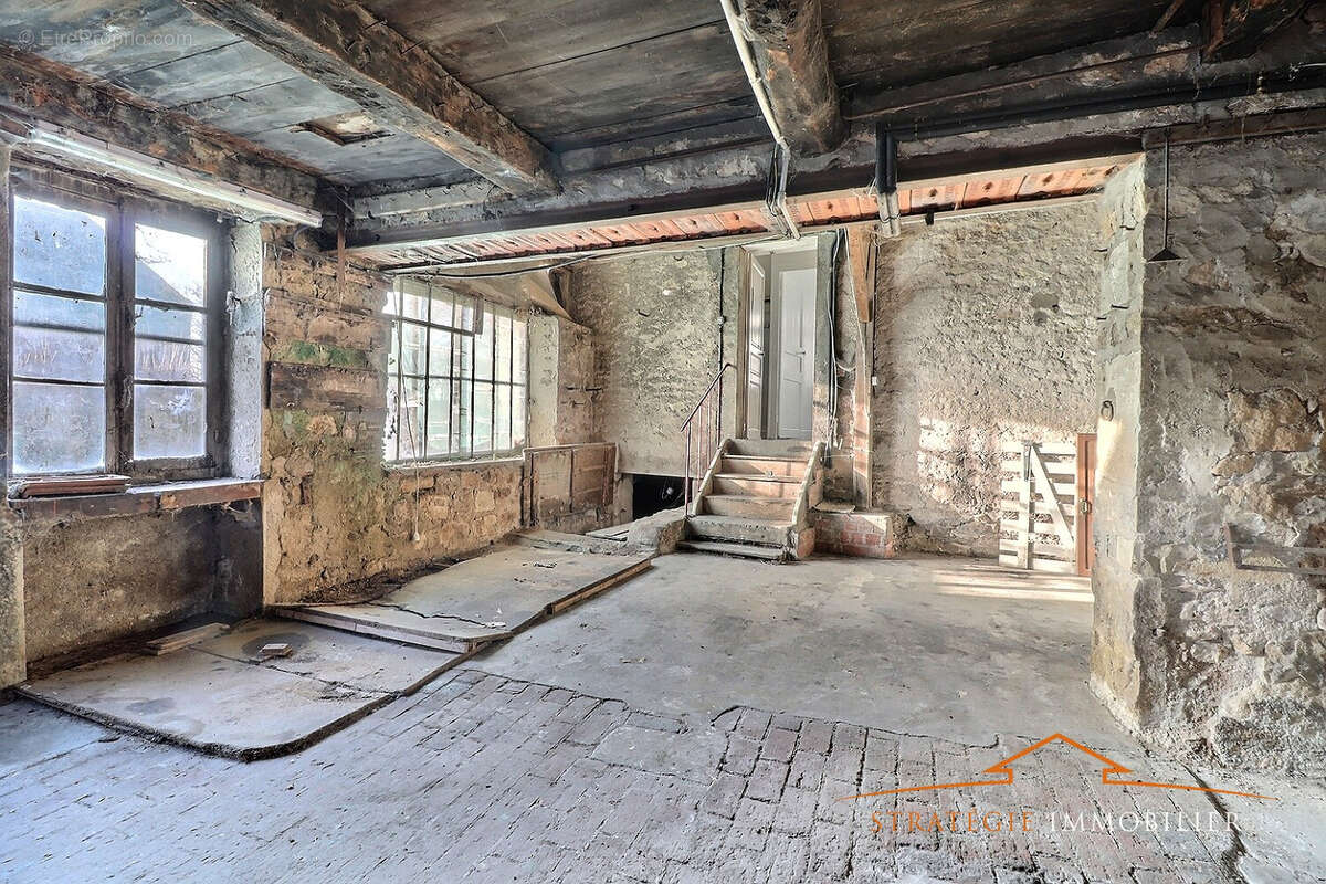 Maison à MARCILLY-LES-BUXY