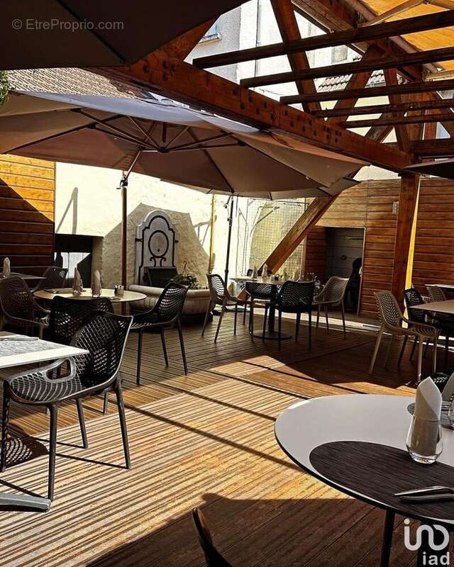 Photo 3 - Commerce à SAINT-GERMAIN-LES-ARPAJON