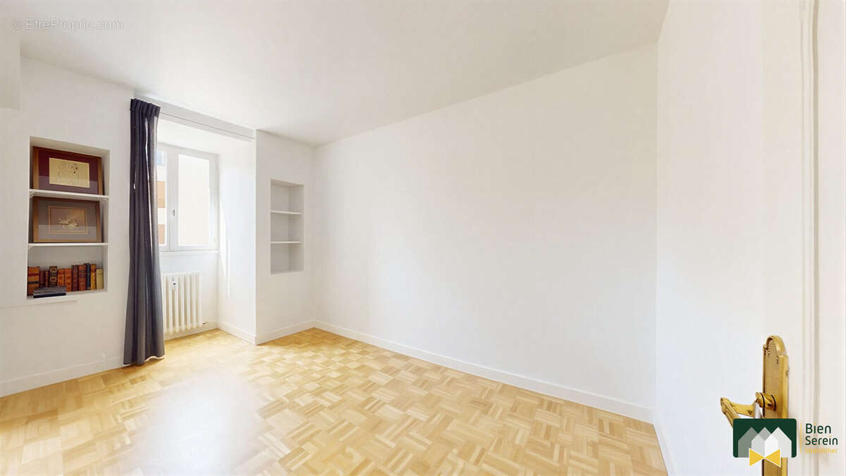 Appartement 92 m² à Chartres  - photo 5