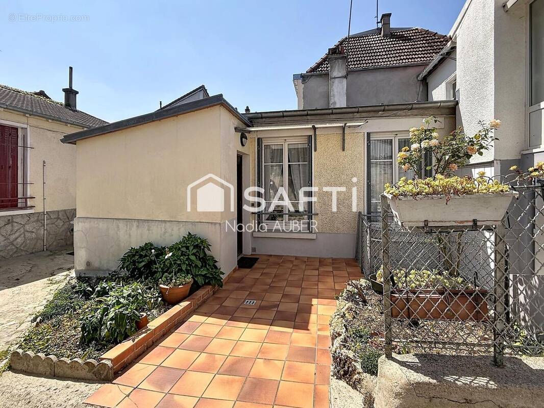 Photo 1 - Appartement à VITRY-SUR-SEINE