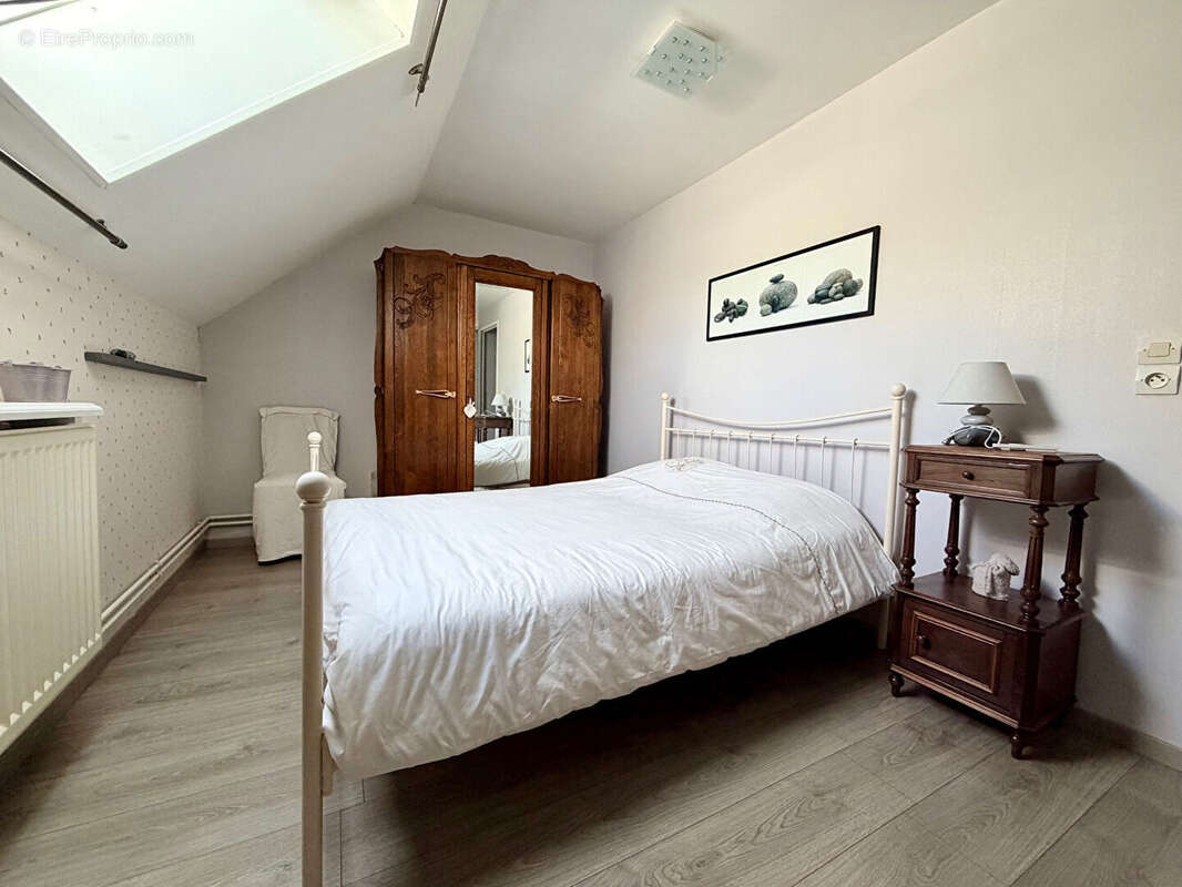 Maison à LE MELE-SUR-SARTHE