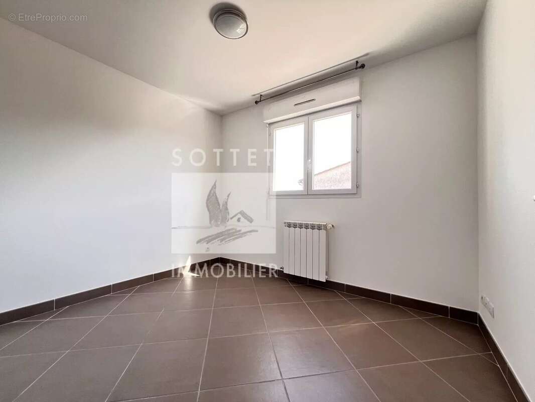 En exclusivite dans residence securisee villa t4 avec garage et exterieur - photo 9