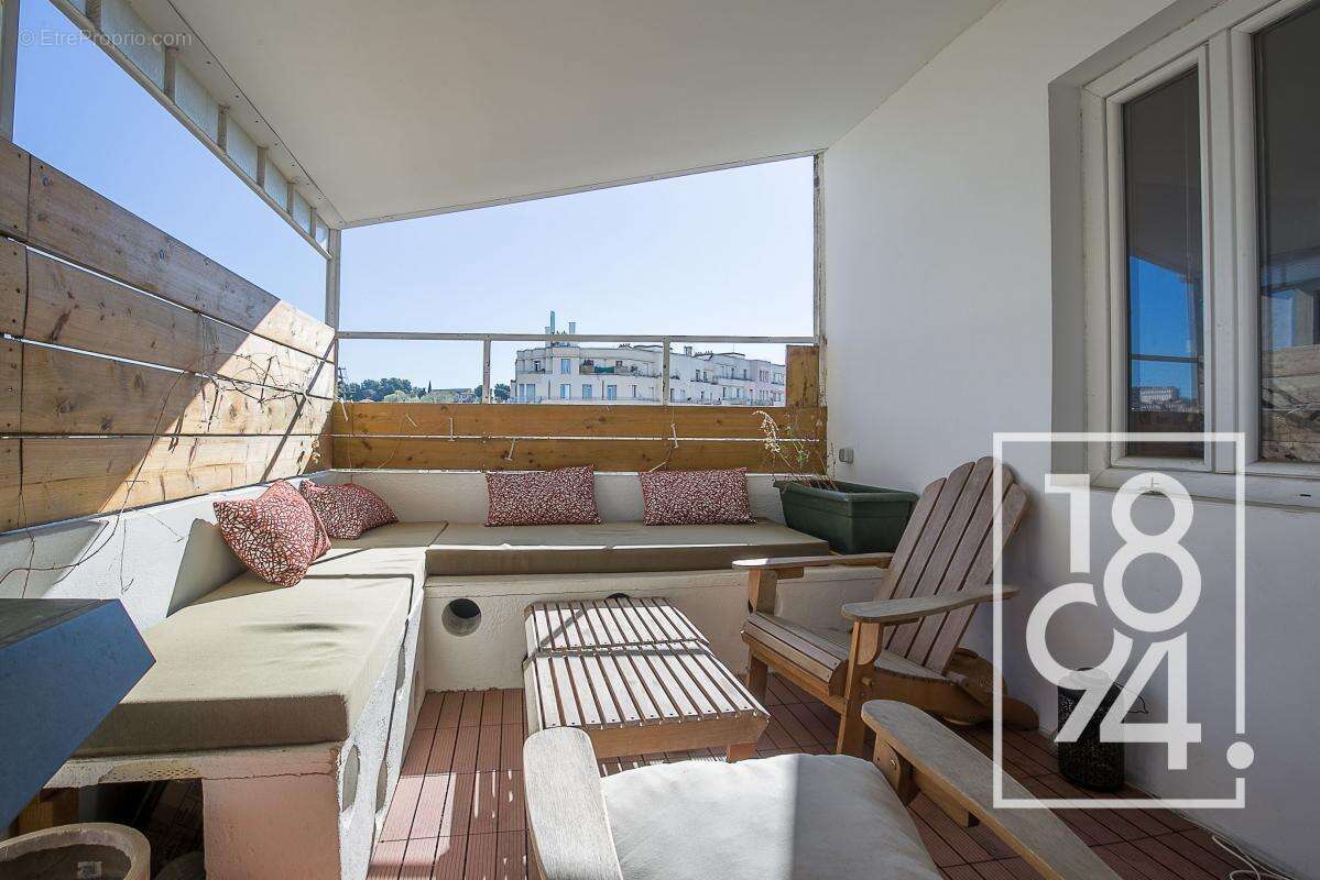 Appartement à MARSEILLE-4E