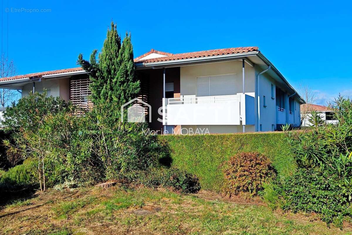 Photo 8 - Appartement à LA LANDE-DE-FRONSAC