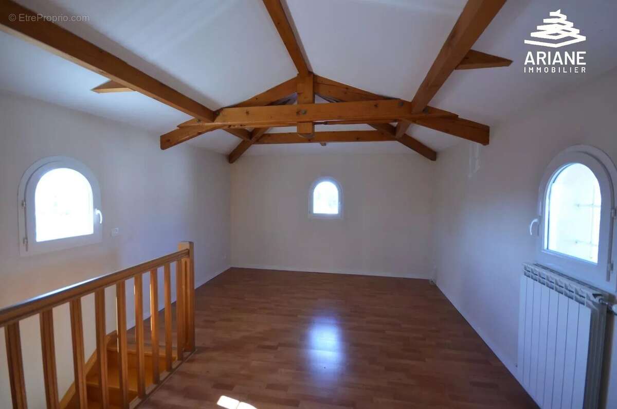 Maison à FRANCHEVILLE