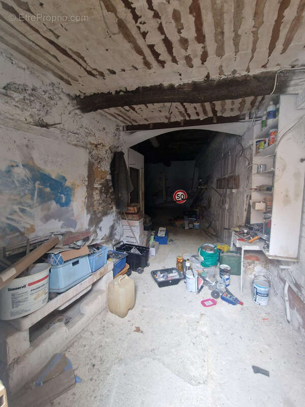 Maison à MOUSSAN