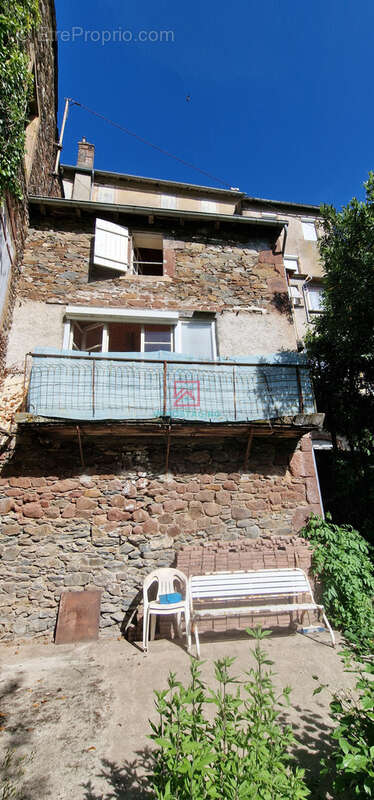 Maison à SAINT-SERNIN-SUR-RANCE