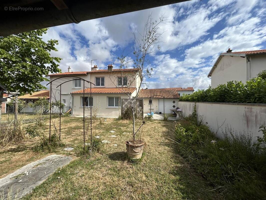 IMG1395 - Maison à NIORT