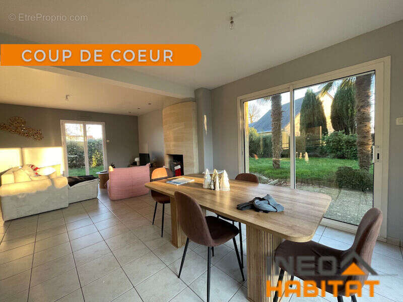 Maison à SAINT-GONDRAN