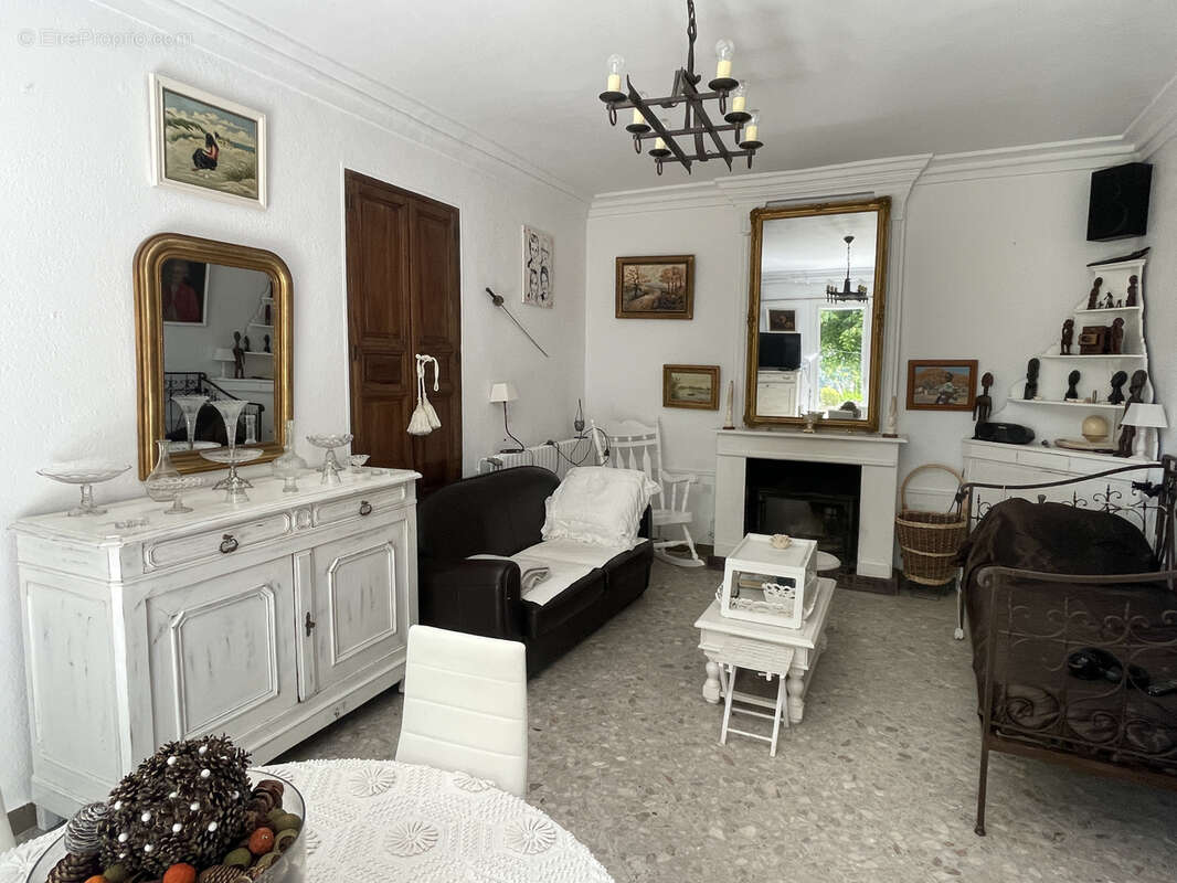 Maison à VAISON-LA-ROMAINE