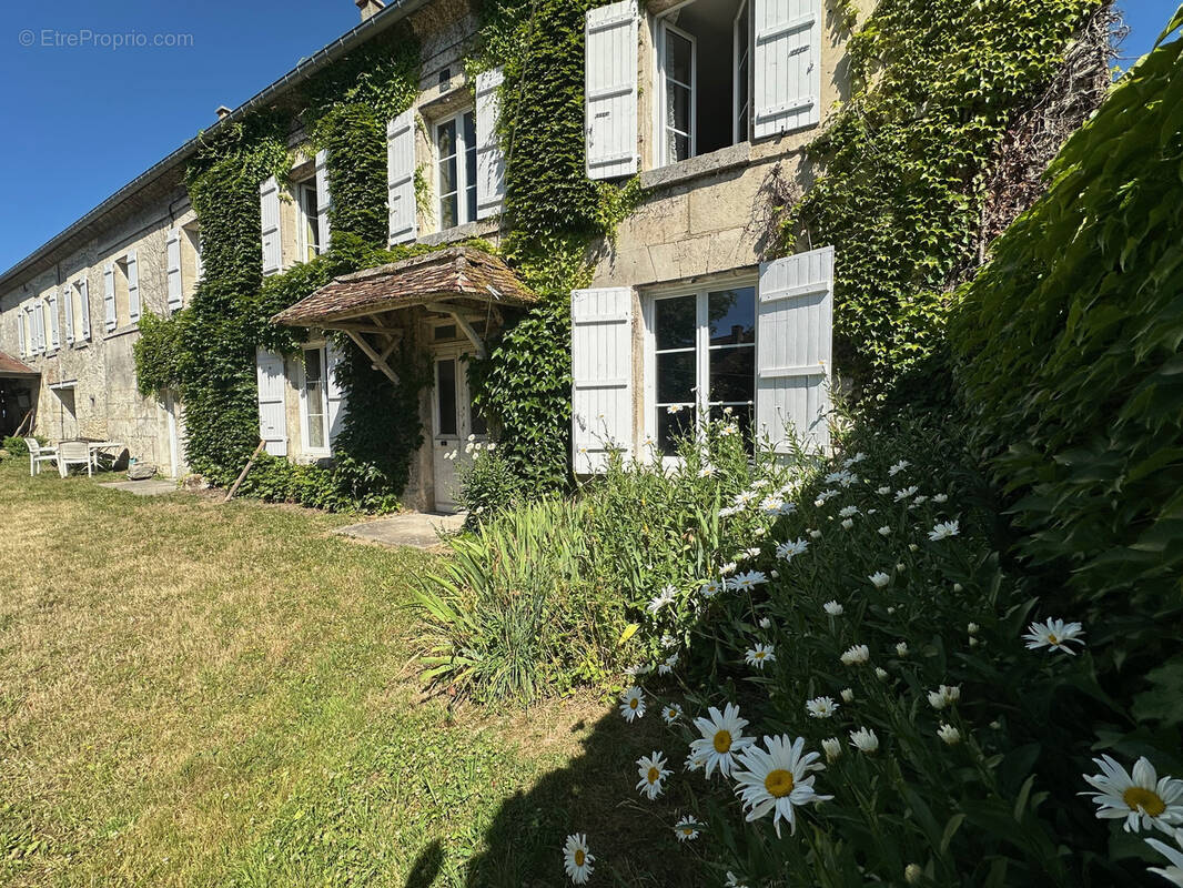 Maison à CREPY-EN-VALOIS