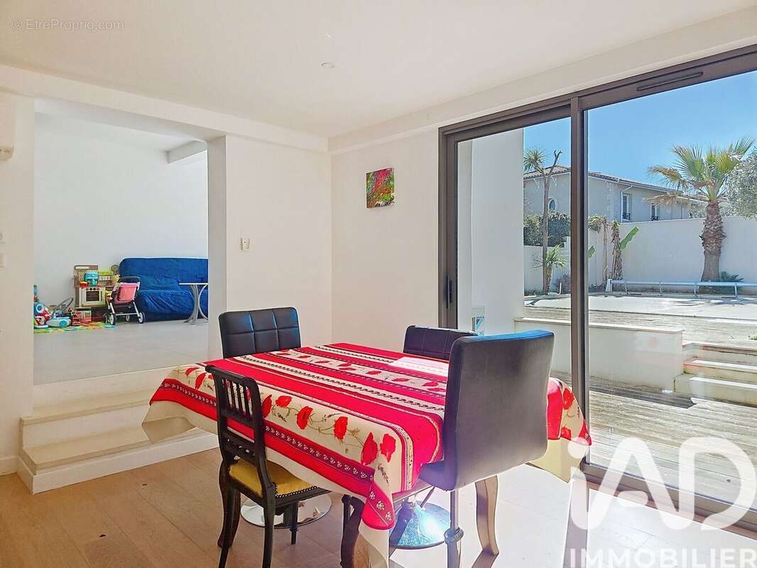 Maison 165 m² à Le Bouscat  - photo 7