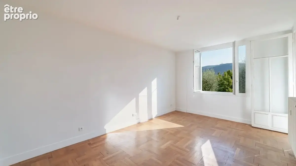 Beau 3 pièces 75 m² avec balcon - photo 2