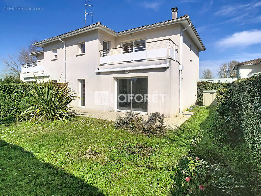 Maison à GRADIGNAN
