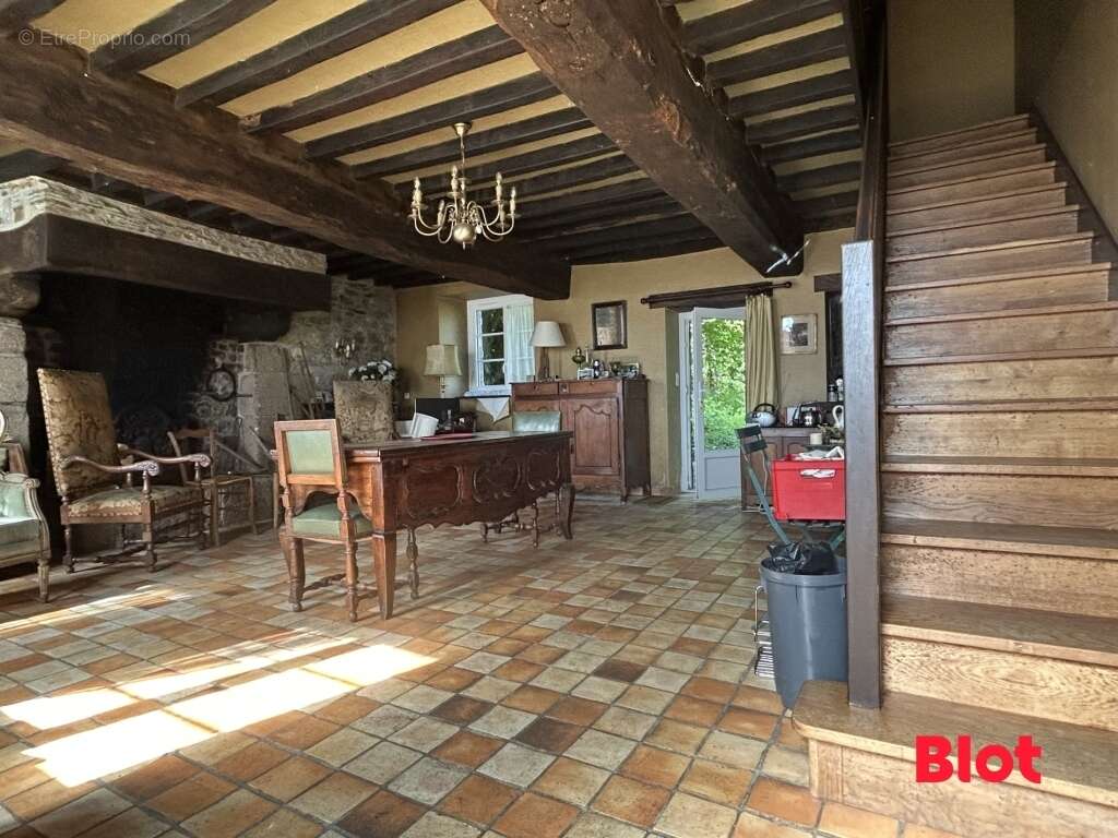 Maison à ERCE-PRES-LIFFRE