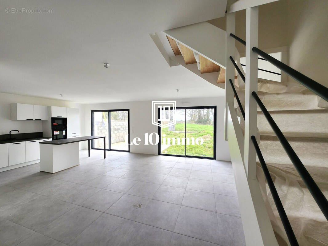 Pièce de vie - Maison à BLAIN