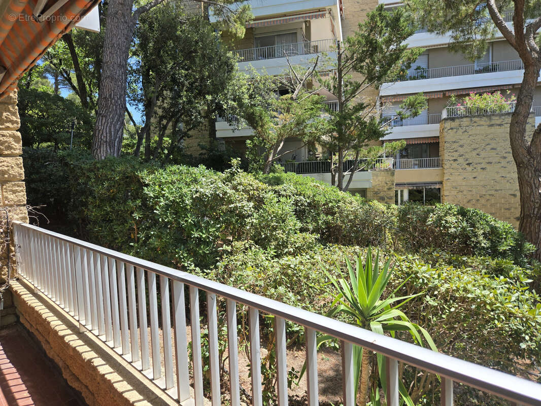 Appartement à MARSEILLE-7E