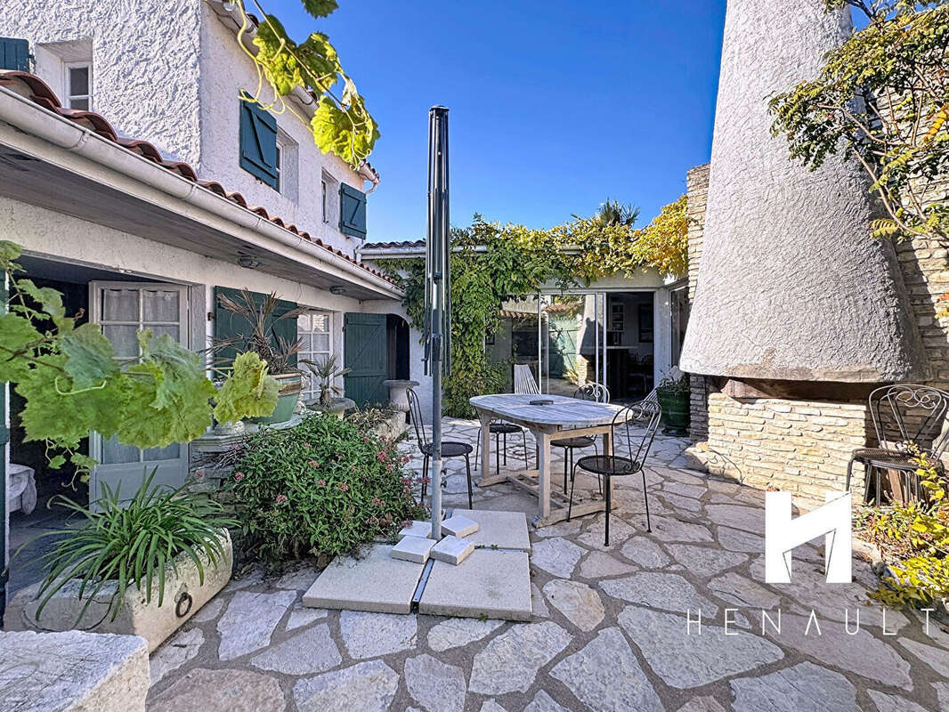 Maison à LA COUARDE-SUR-MER