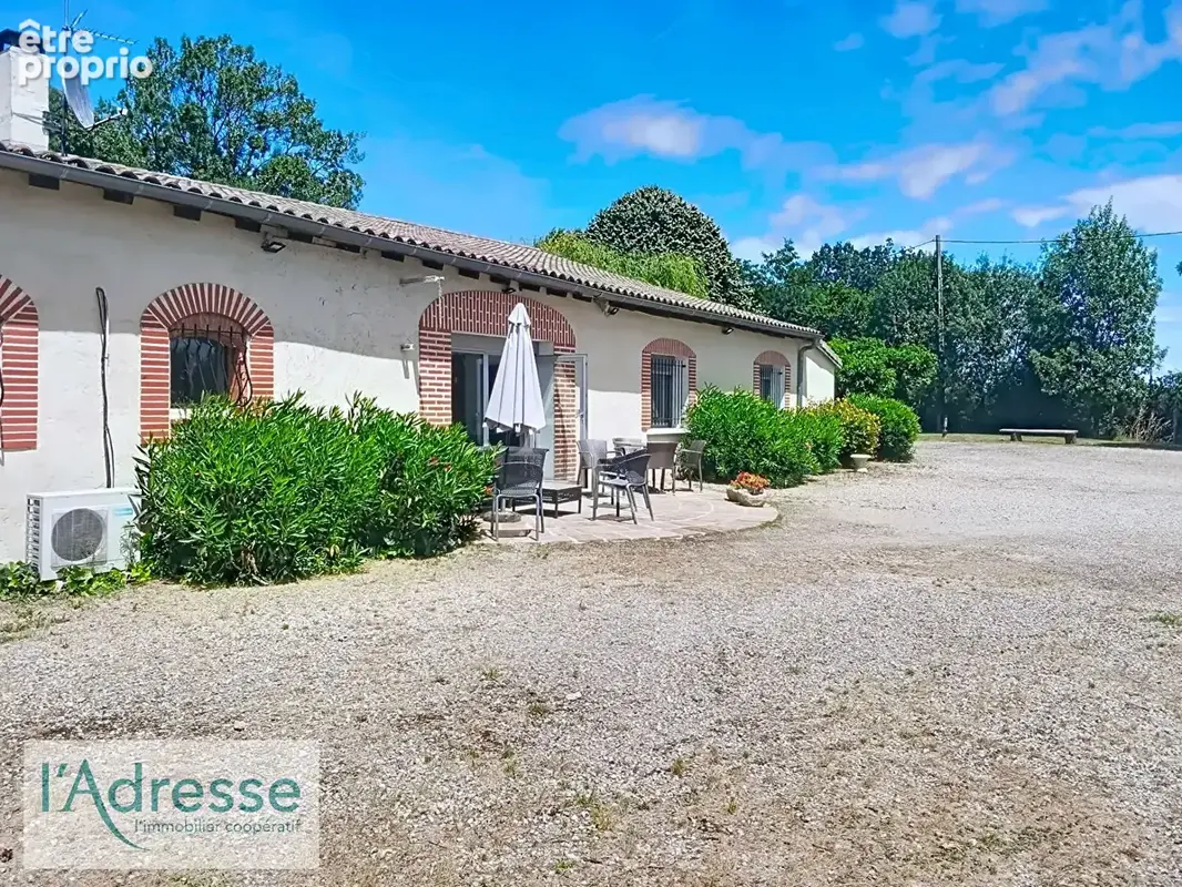 Maison à LE BORN