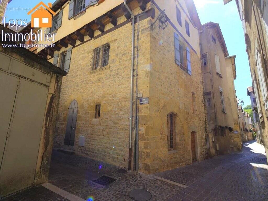 Maison à VILLEFRANCHE-DE-ROUERGUE