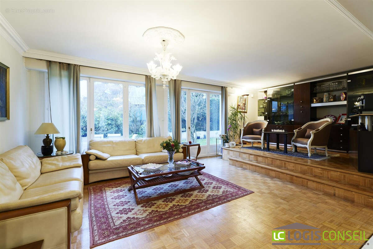 Maison à CHATENAY-MALABRY