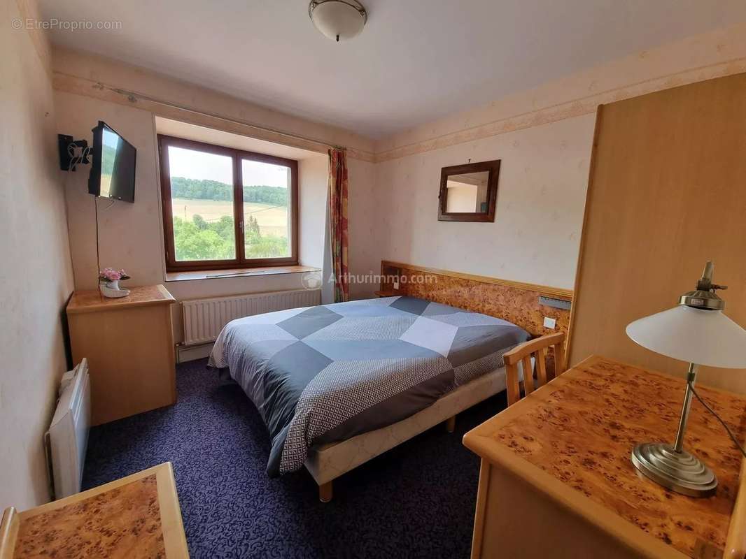 Appartement à BOURG-SAINTE-MARIE