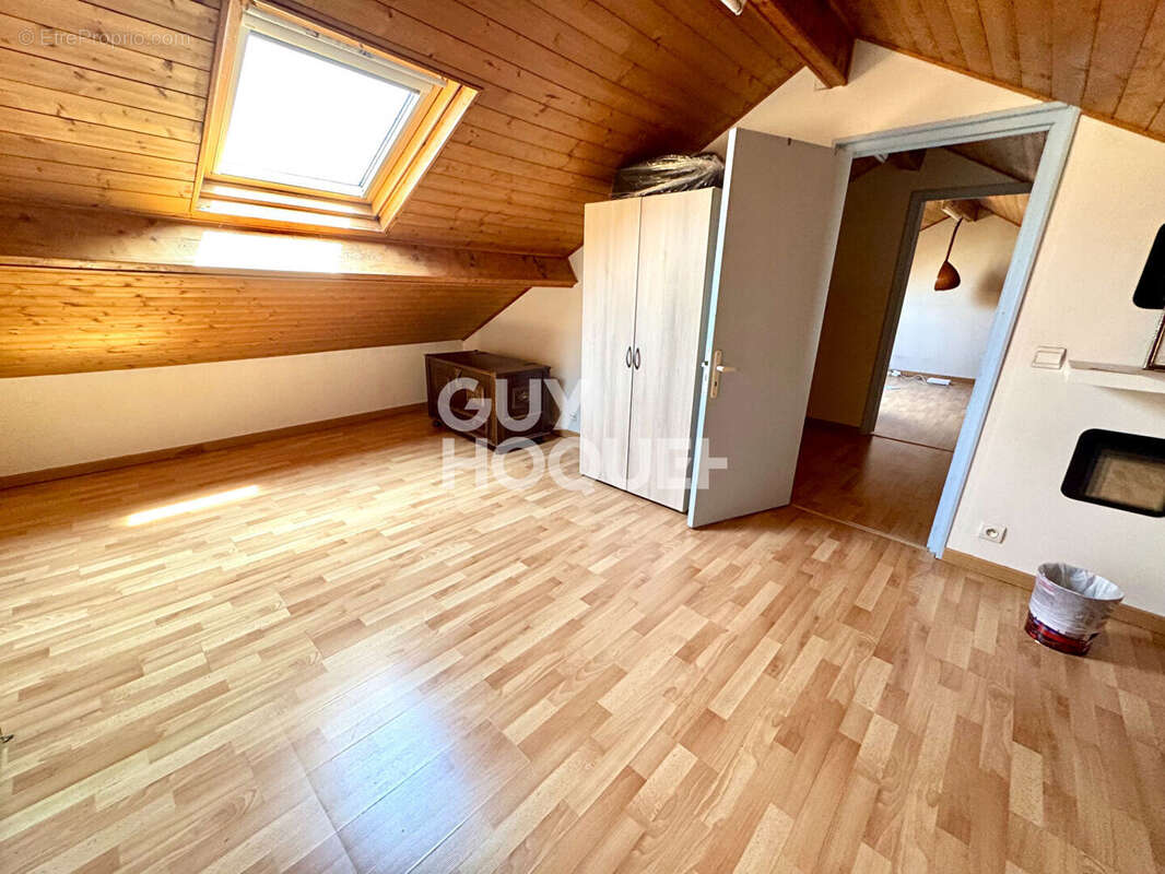Appartement à GRETZ-ARMAINVILLIERS