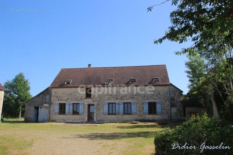 Maison à NOCE