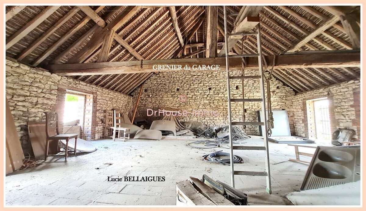 Maison à VILLENEUVE-AU-CHEMIN