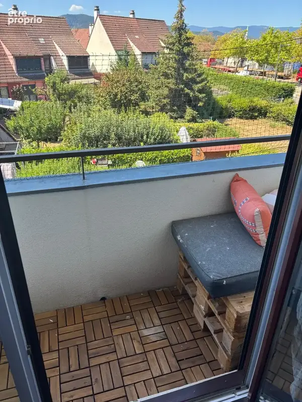 Appartement t2 rénové avec balcon, garage et grenier   colmar - photo 6