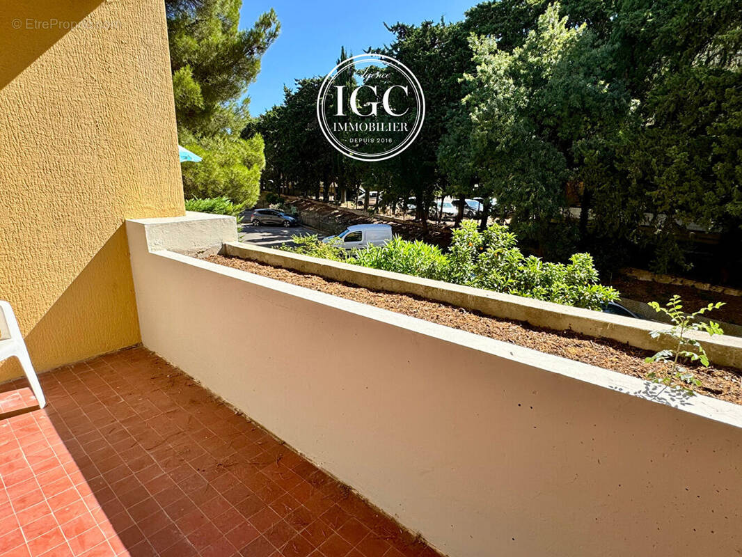 Appartement à CARRY-LE-ROUET