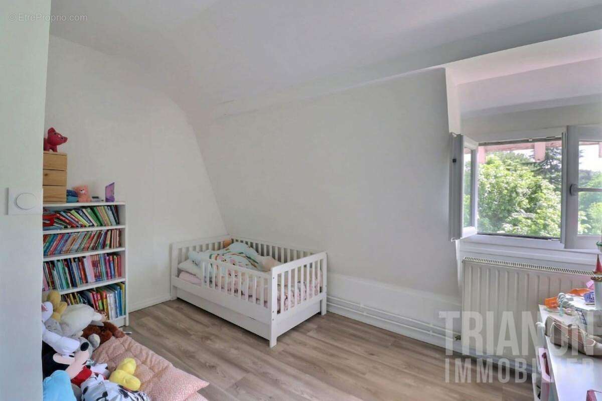 Coup de Cœur : Esprit "Maison" en Triplex, Calme et Vue Verdoyante - photo 8