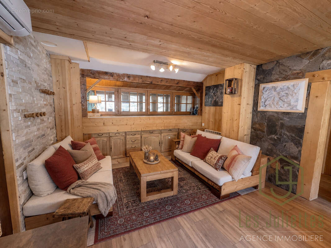 Morzine hyper-centre   grand appartement 3 chambres avec deux terrasses et vue sur le pleney - photo 2
