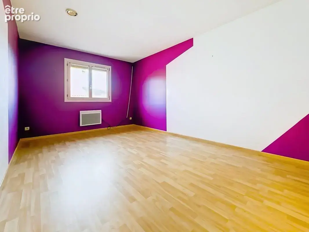 TOULAUD - Maison familiale de 137 m² avec piscine et sous-sol complet – Toulaud (à 20 min de Valence) - photo 10