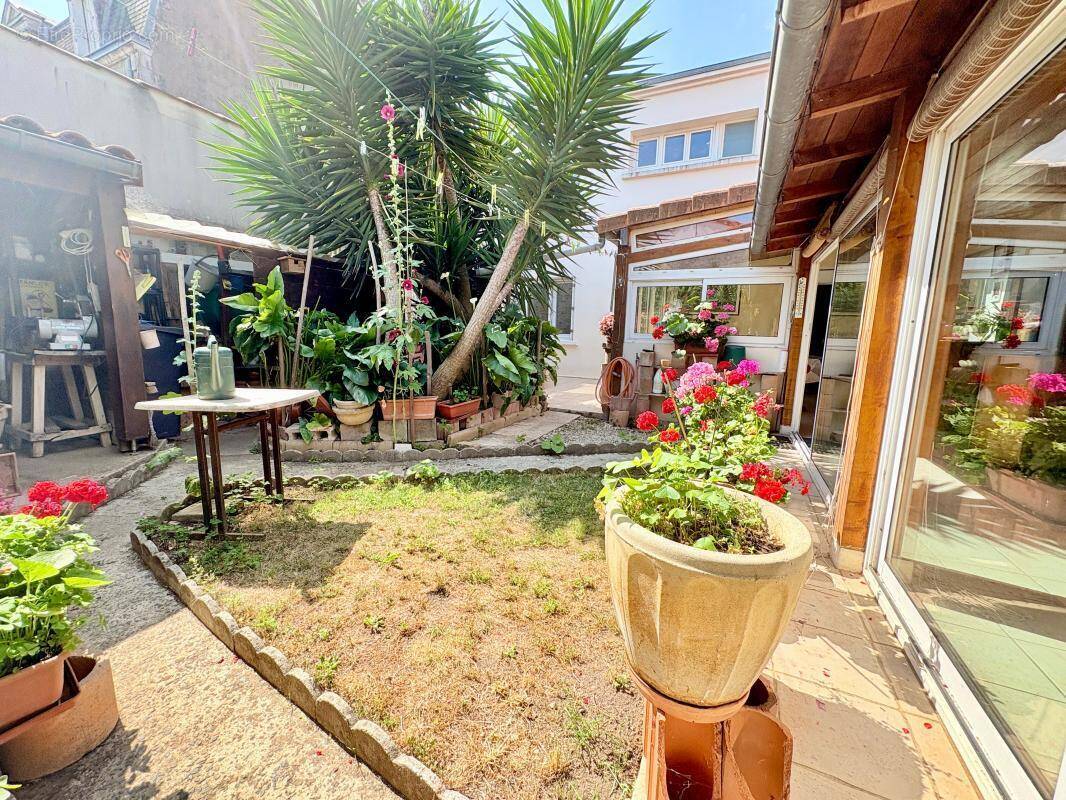 Maison à LA ROCHELLE