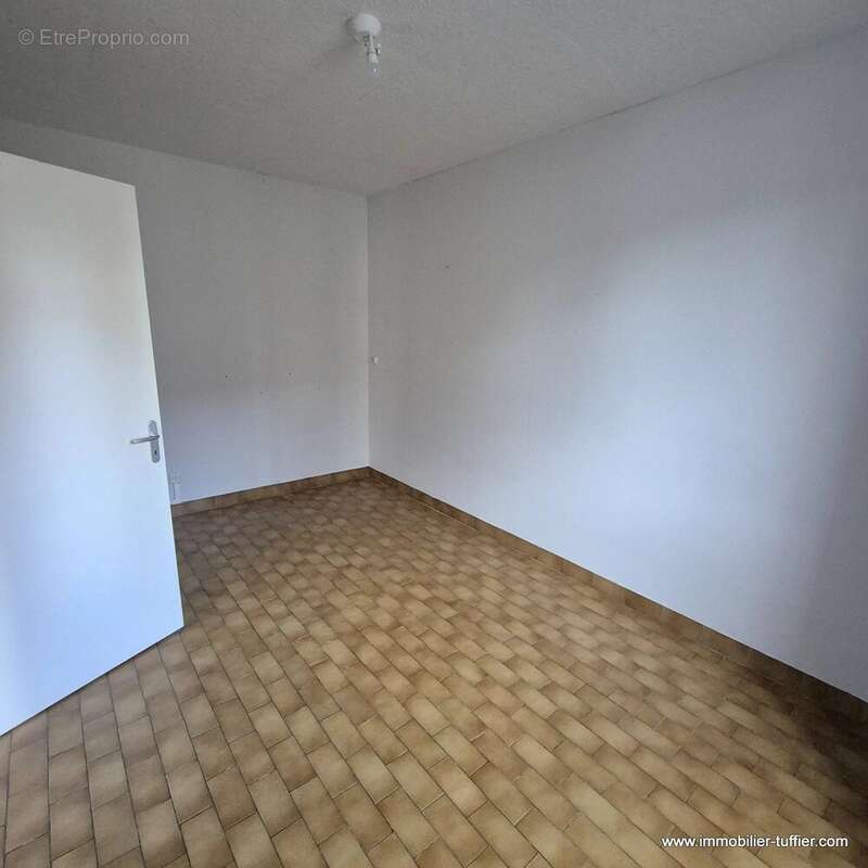 Maison à SAINT-CORNEILLE