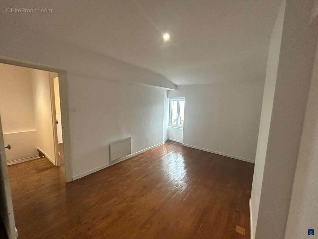 Maison à MORTAGNE-SUR-GIRONDE