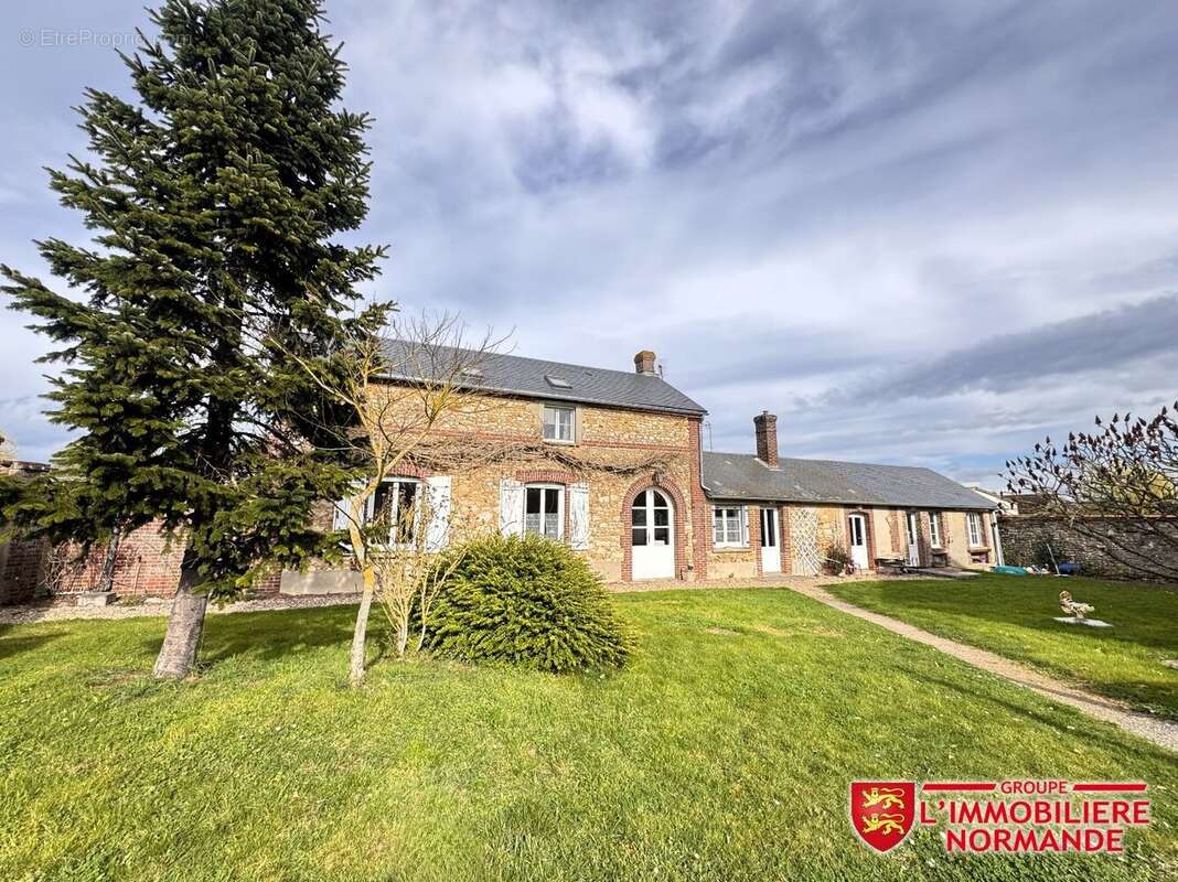 Maison à PACY-SUR-EURE