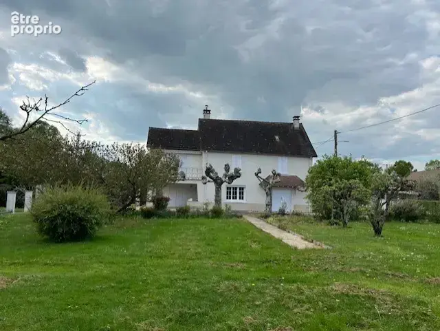 Belle maison des annees 30-40 sur un grand terrain arbore - photo 9