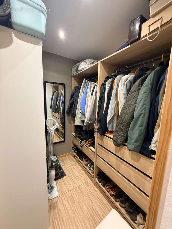 Appartement à MARSEILLE-9E