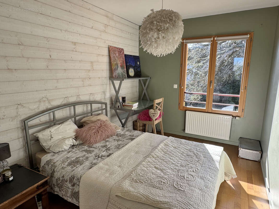 Appartement à MESSIMY