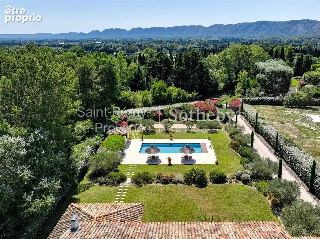 Belle propriété à acquérir à Saint Rémy de Provence, proche du centre - photo 4