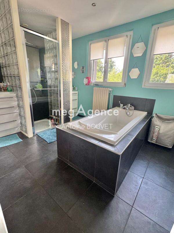 Pavillon individuel, 8 pièces, 180 m2 - photo 10