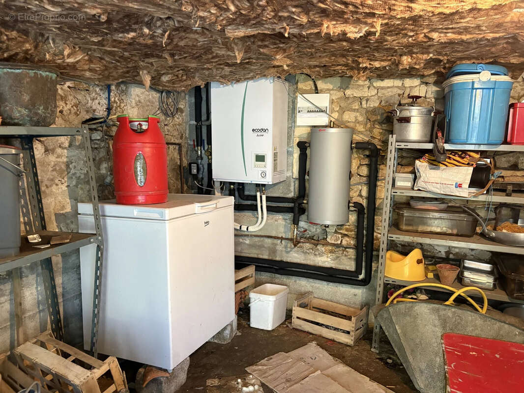 Maison à SAINT-SAVINIEN