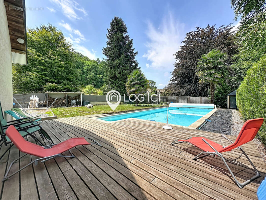 LESTELLE-BETHARRAM - Vente Maison familiale 4 chambres avec piscine et double garage - photo 17