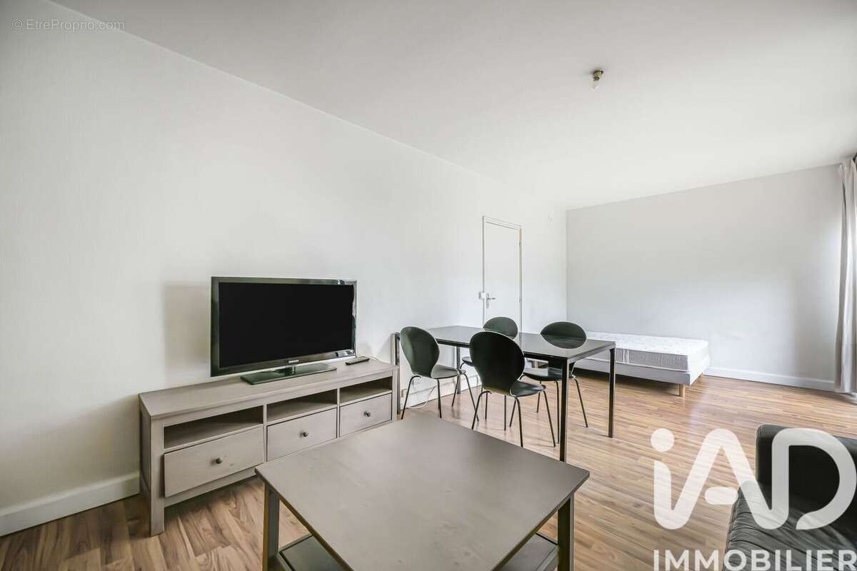 Photo 4 - Appartement à JOUY-EN-JOSAS