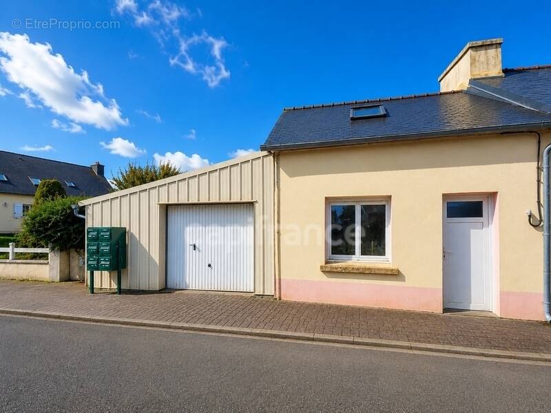 Maison à COLLOREC