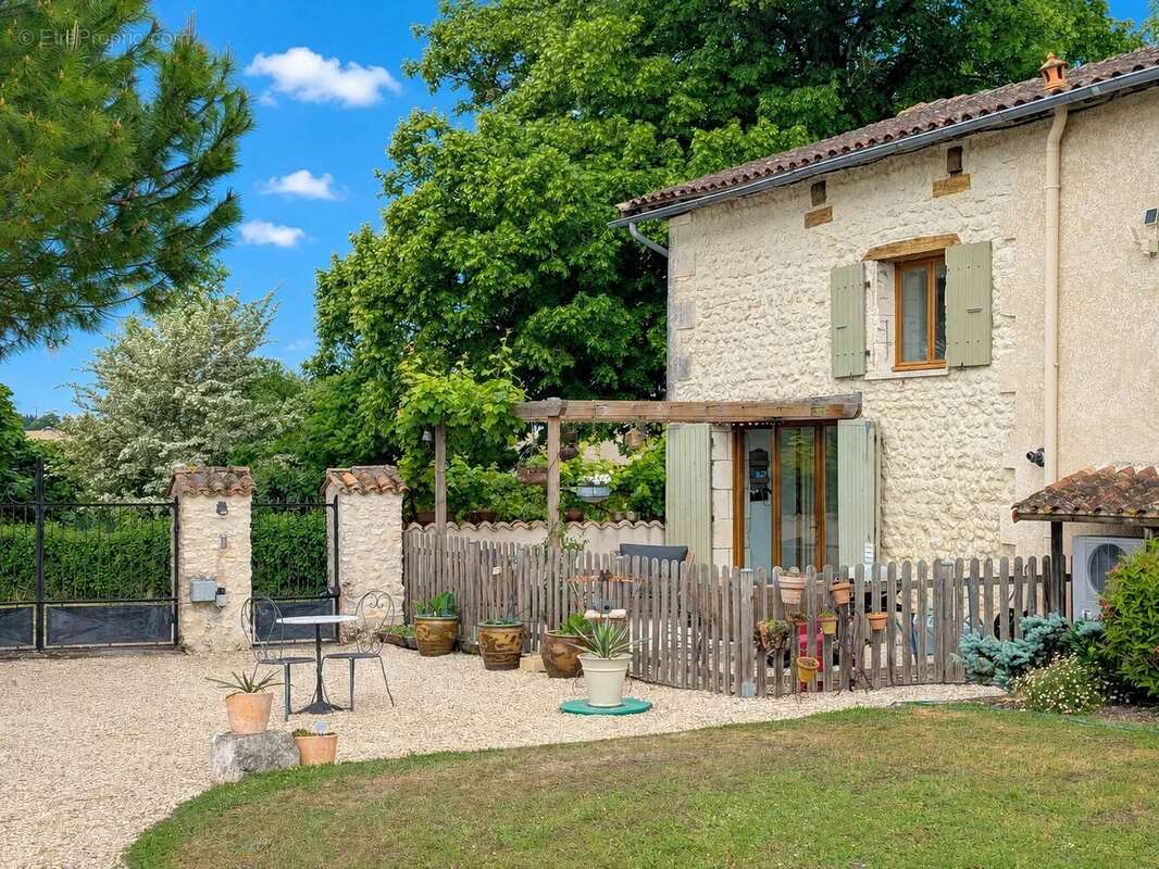 Maison à SAINTE-SOULINE