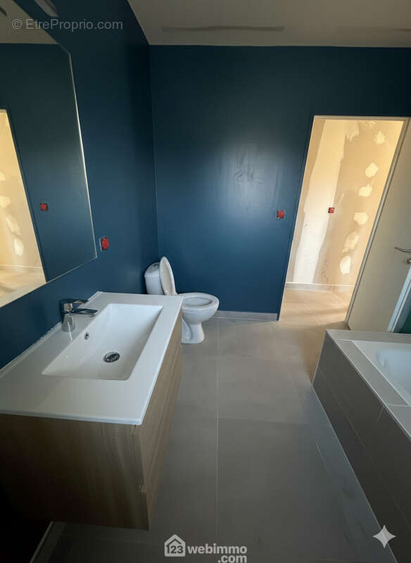 PHOTOS NON CONTRACTUELLES - Maison à MONTNER