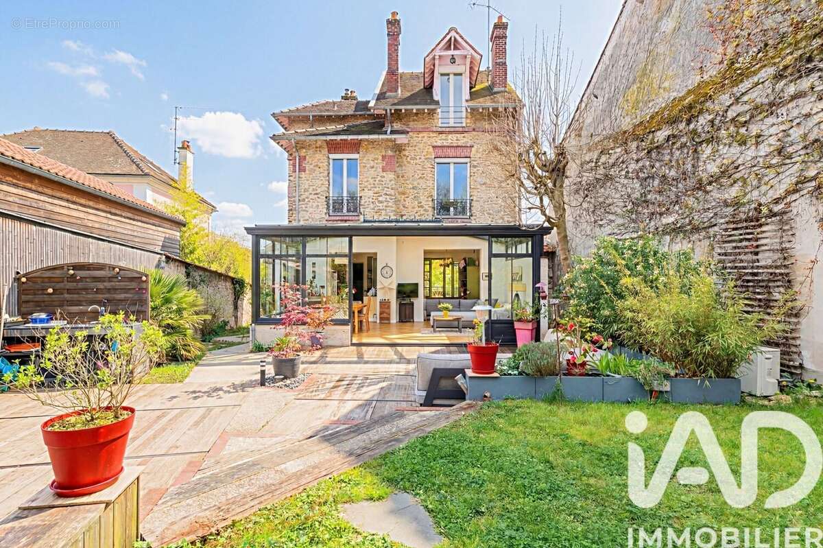 Photo 2 - Maison à LAGNY-SUR-MARNE